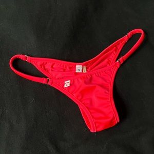 TeenyB Brazilian half pucker bottom S